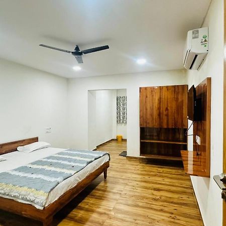 Patel Hotel & Guest House Shanor Dış mekan fotoğraf